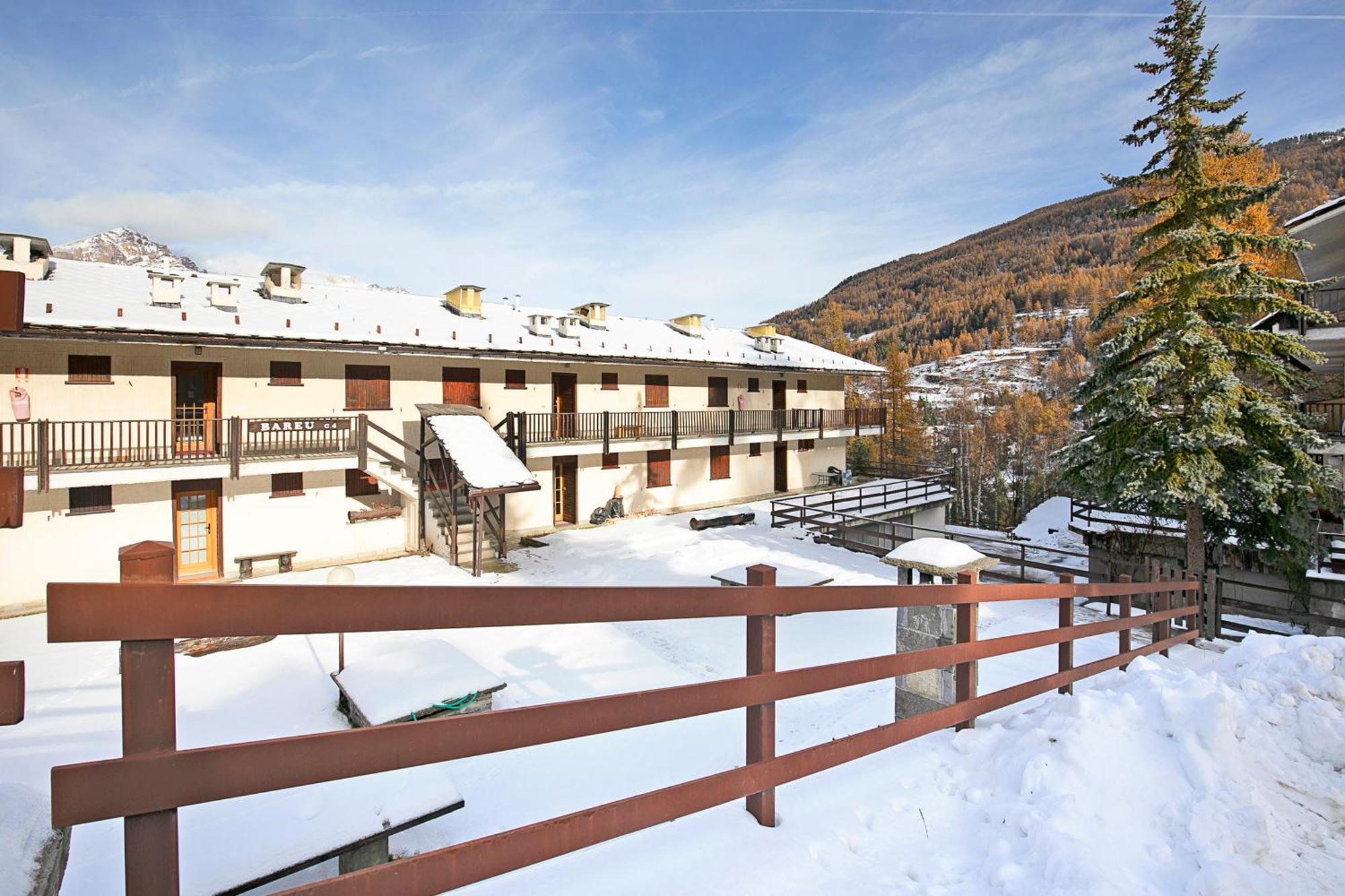 Appartamento Bareu Mountain View - Happy Rentals Oulx エクステリア 写真